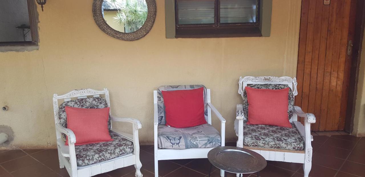 Africas Eden Guesthouse Mookgophong Ngoại thất bức ảnh