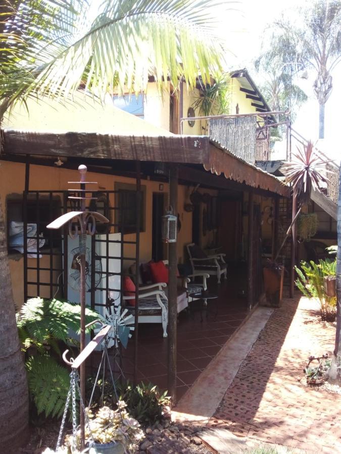 Africas Eden Guesthouse Mookgophong Ngoại thất bức ảnh