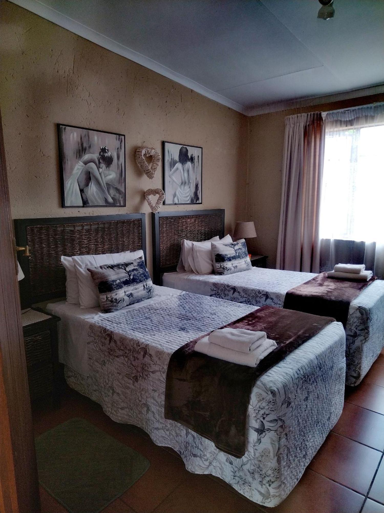 Africas Eden Guesthouse Mookgophong Ngoại thất bức ảnh