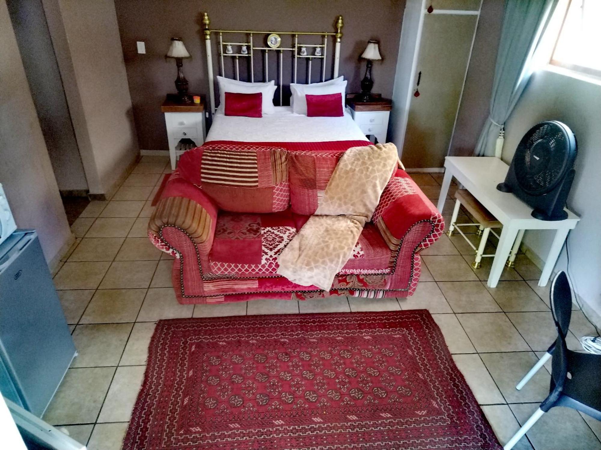 Africas Eden Guesthouse Mookgophong Ngoại thất bức ảnh
