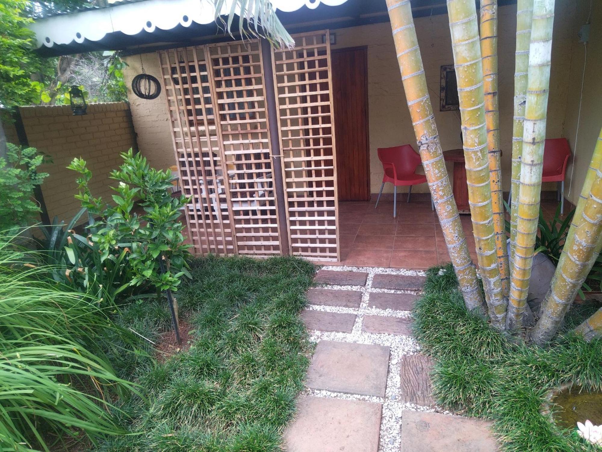Africas Eden Guesthouse Mookgophong Ngoại thất bức ảnh