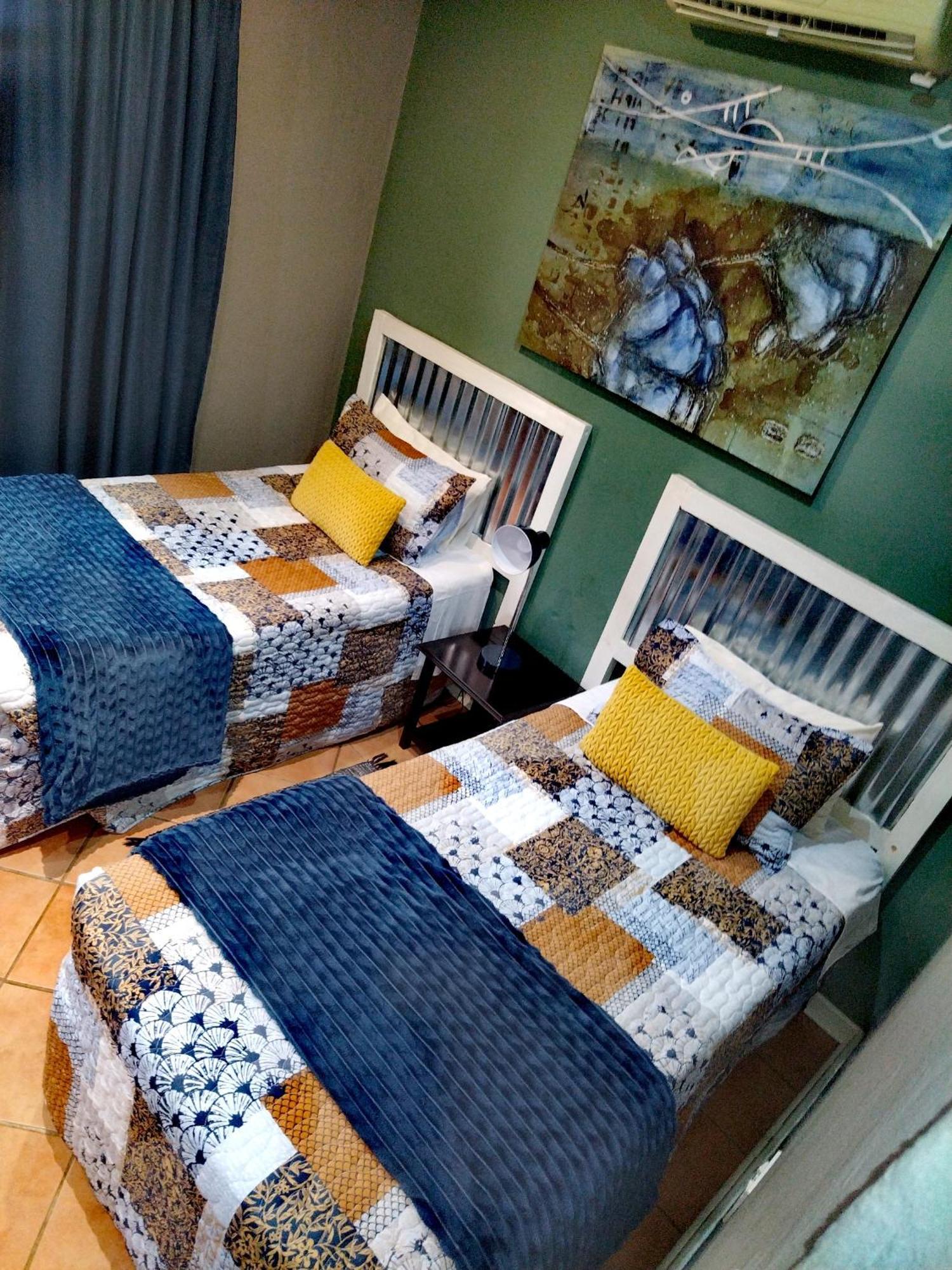 Africas Eden Guesthouse Mookgophong Ngoại thất bức ảnh