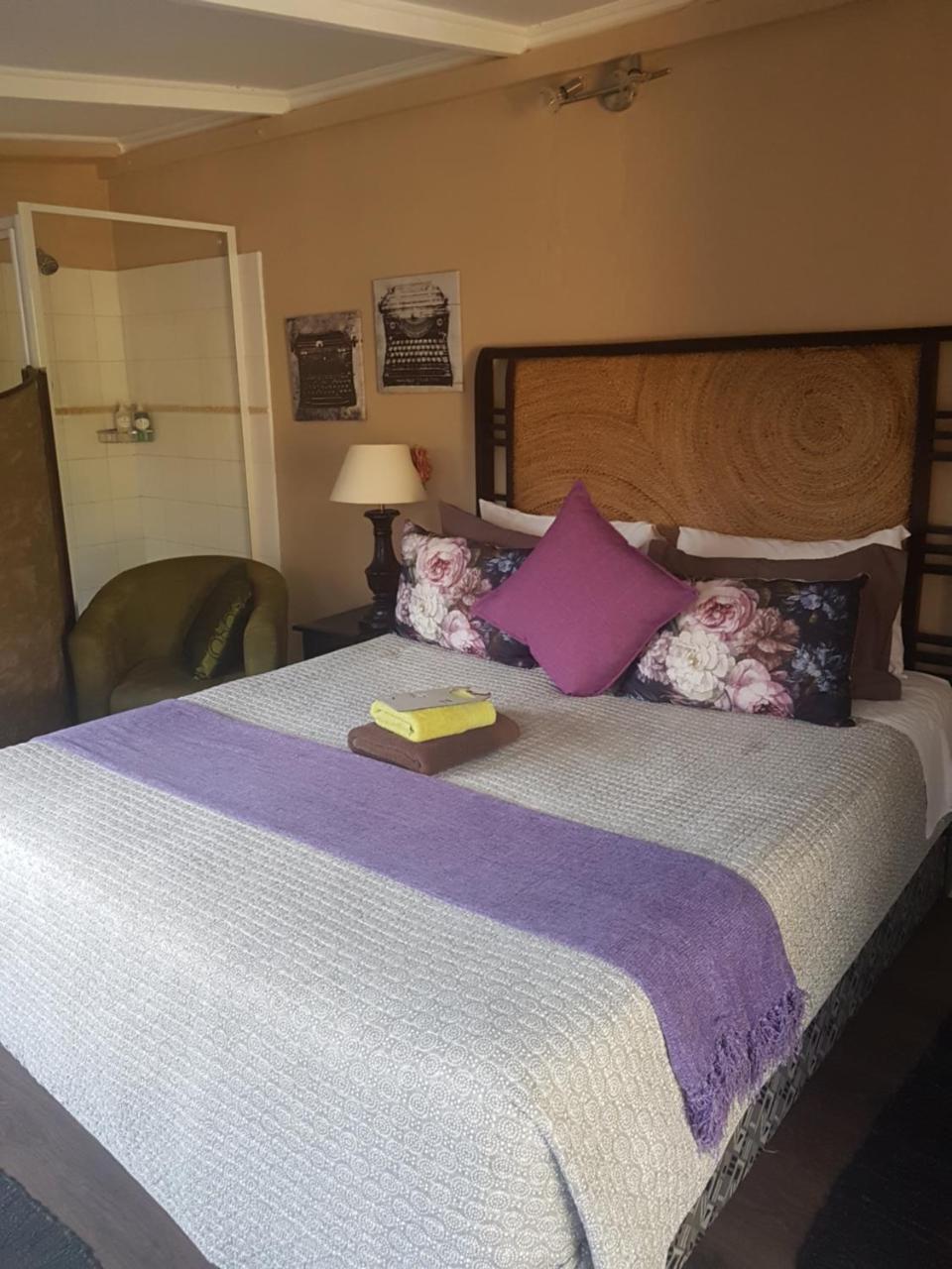 Africas Eden Guesthouse Mookgophong Ngoại thất bức ảnh
