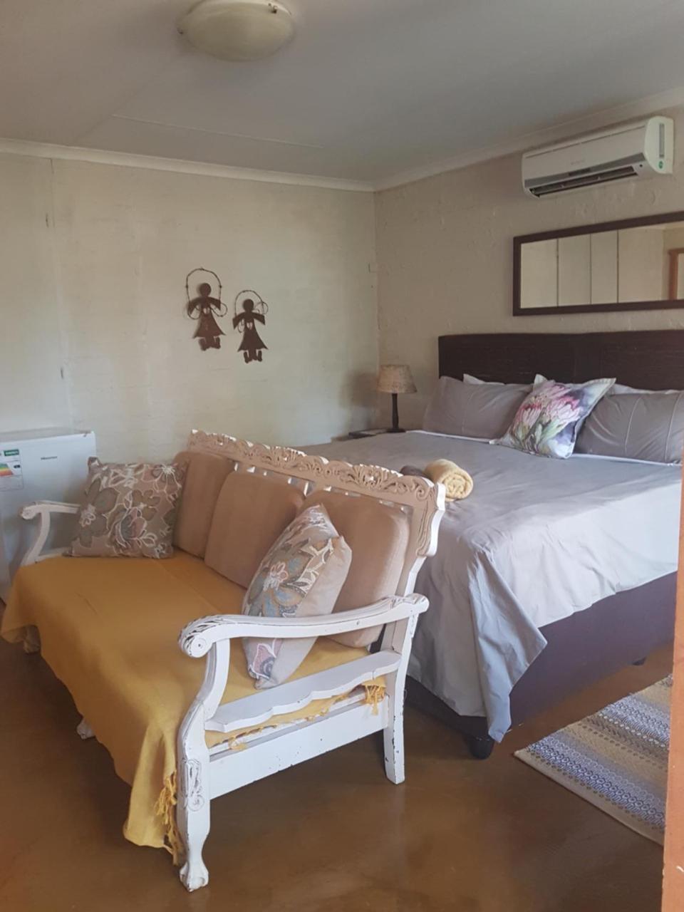 Africas Eden Guesthouse Mookgophong Ngoại thất bức ảnh